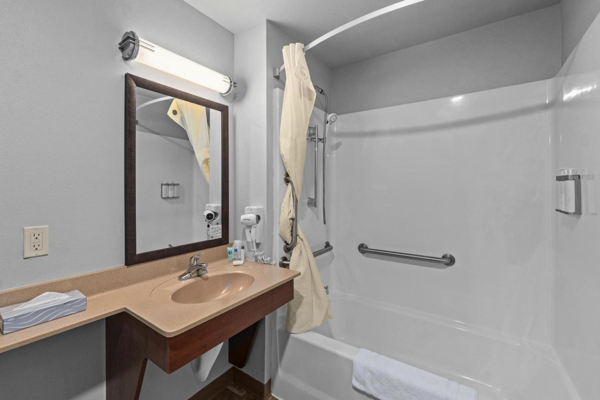 Mainstay Suites Spokane Valley Exteriör bild